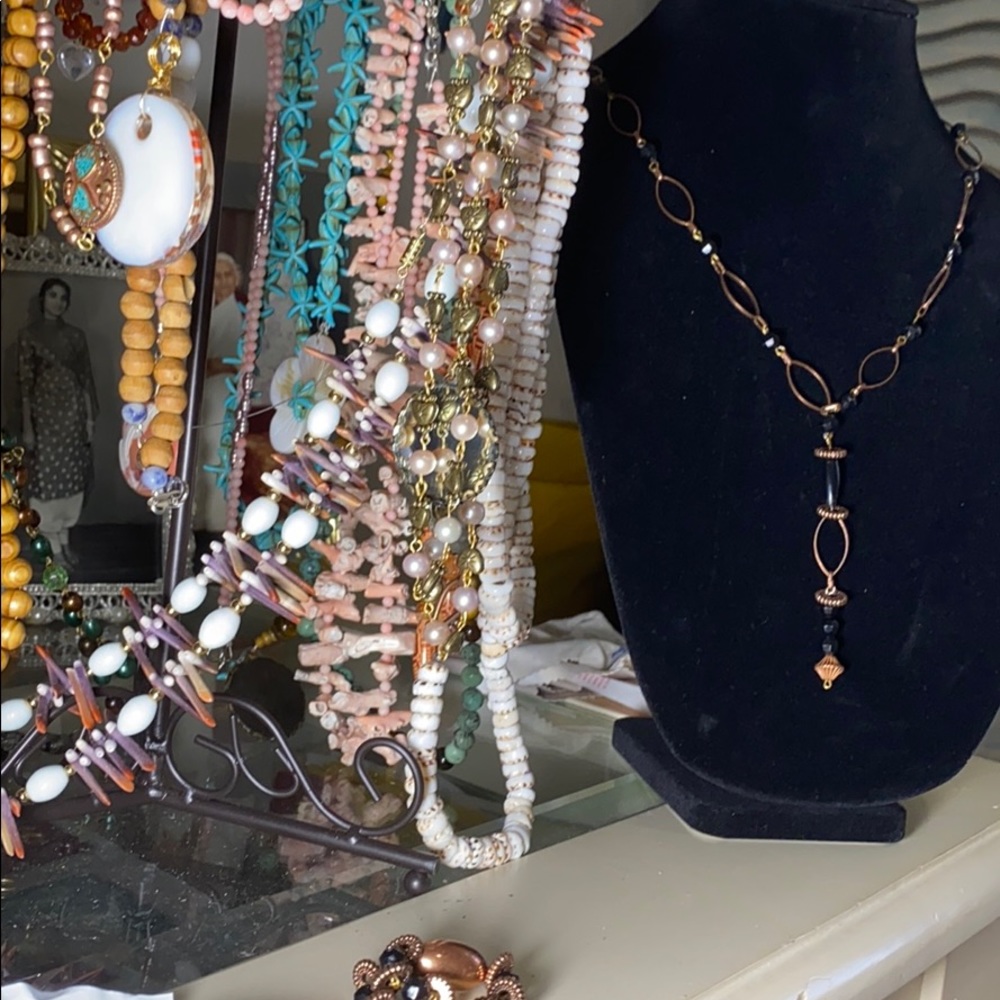 Jewelry - Picture 4 of 4